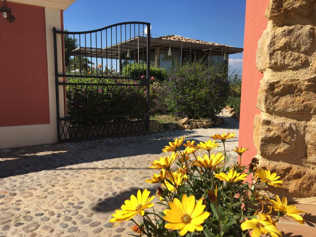 Il Colle Del Rustico Panzió Agrigento Kültér fotó